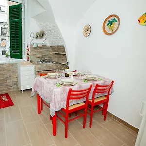 https://la-maison-a-la-cathedral.sicilyhotelsitaly.net