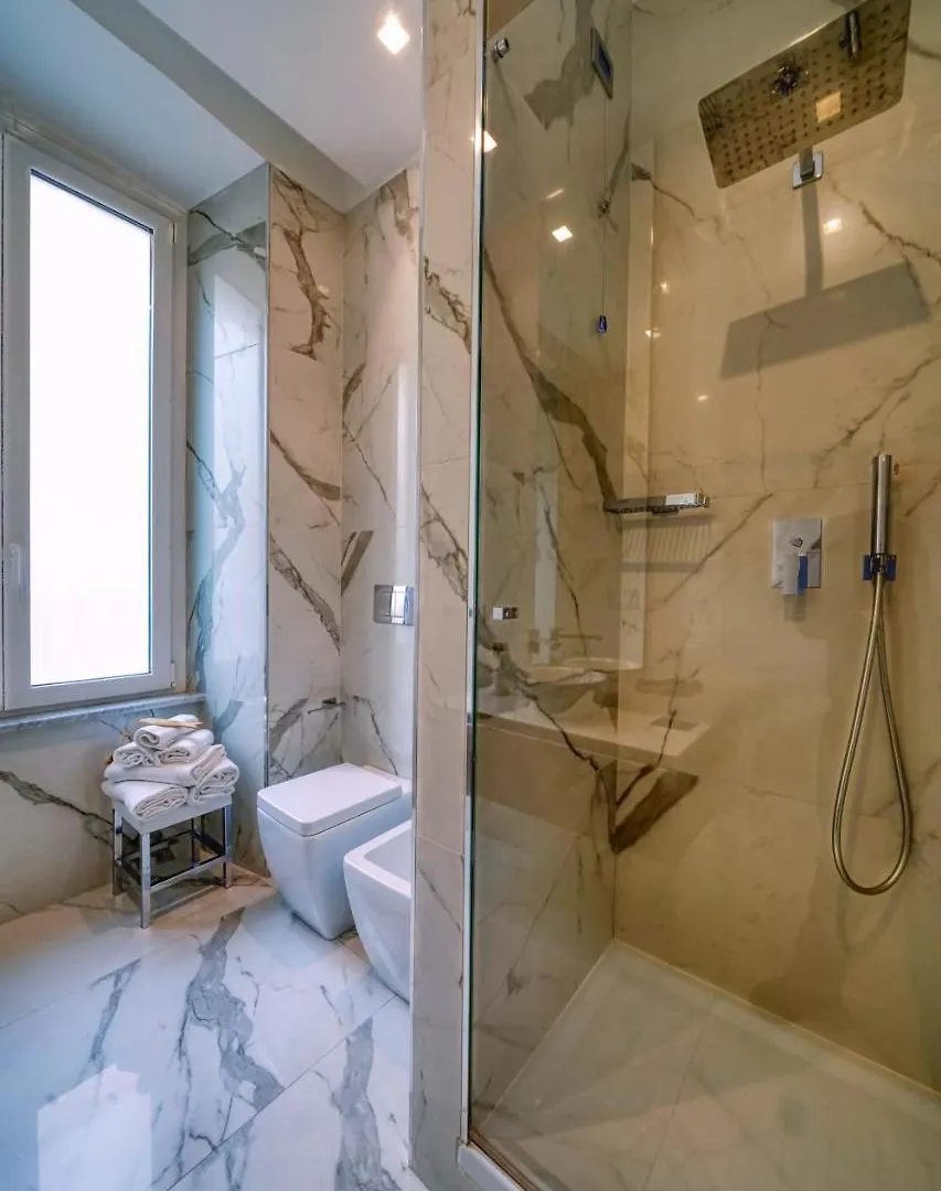 Casa de hóspedes Via Chiodo Luxury Rooms La Spezia